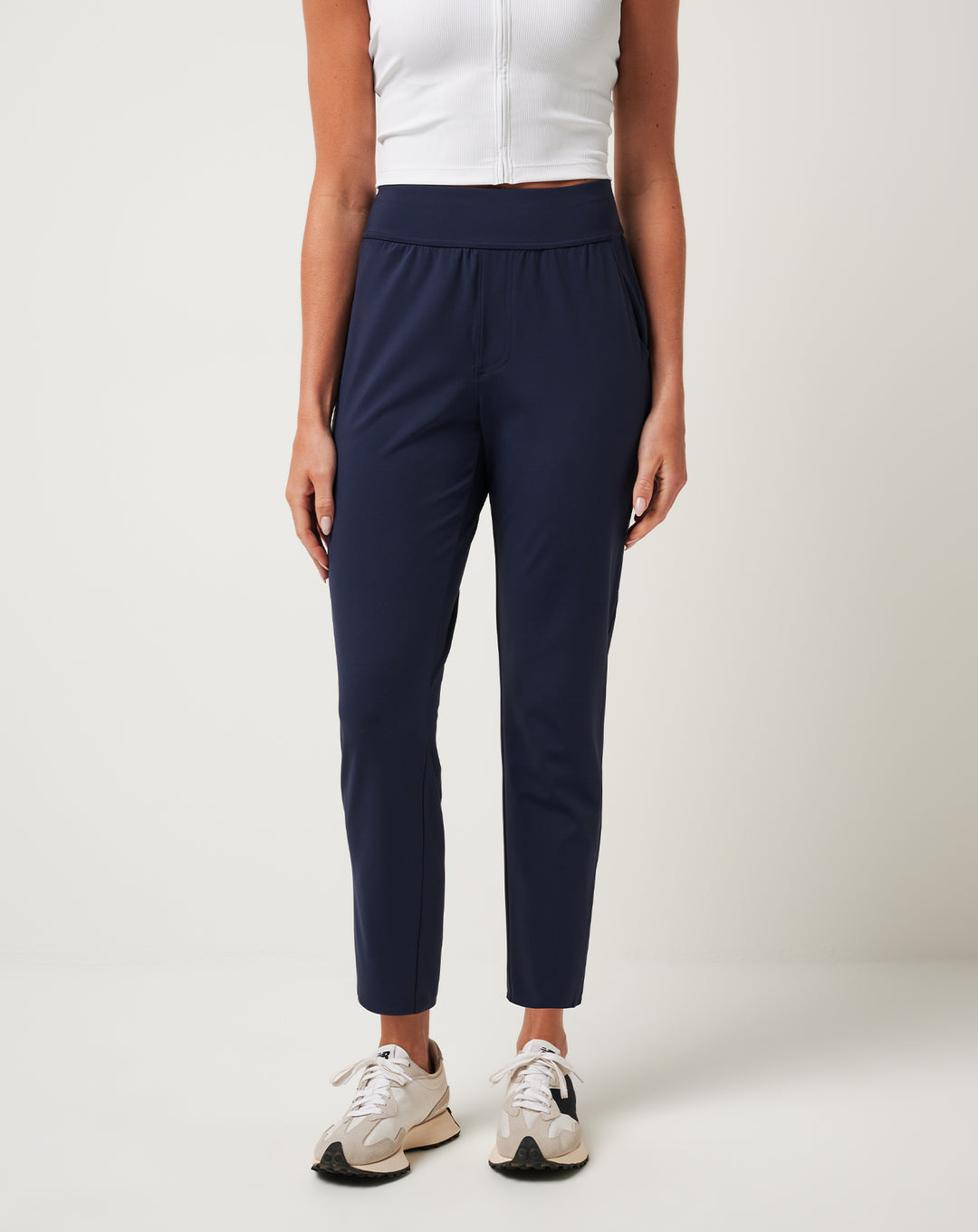 Moveknit Resilience Ankle Pant