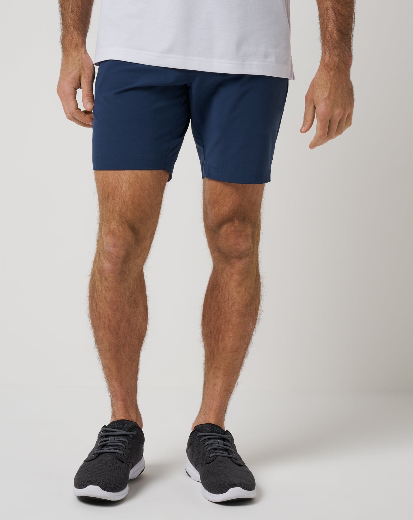 Tech Chino Short 8IN | TravisMathew Australia